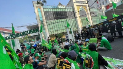 Kader PPP Kompak Tolak SK Menkum yang Nyatakan Mardiono Ketum - Ole.co.id